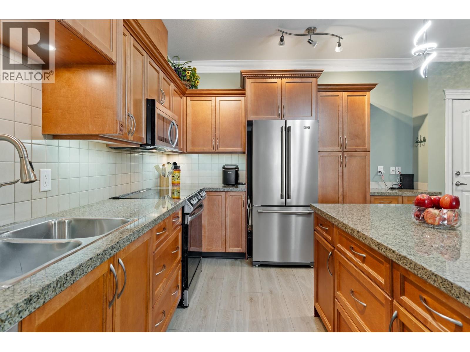 409 22150 Dewdney Trunk Road, Maple Ridge, British Columbia  V2X 3H6 - Photo 6 - R3115596