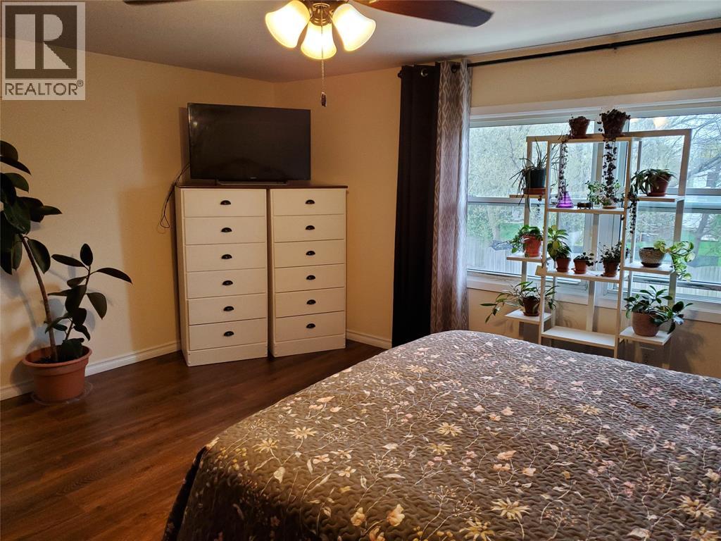 877 Carleton Place Unit# 1, Sarnia, Ontario  N7T 3V8 - Photo 9 - 26008508