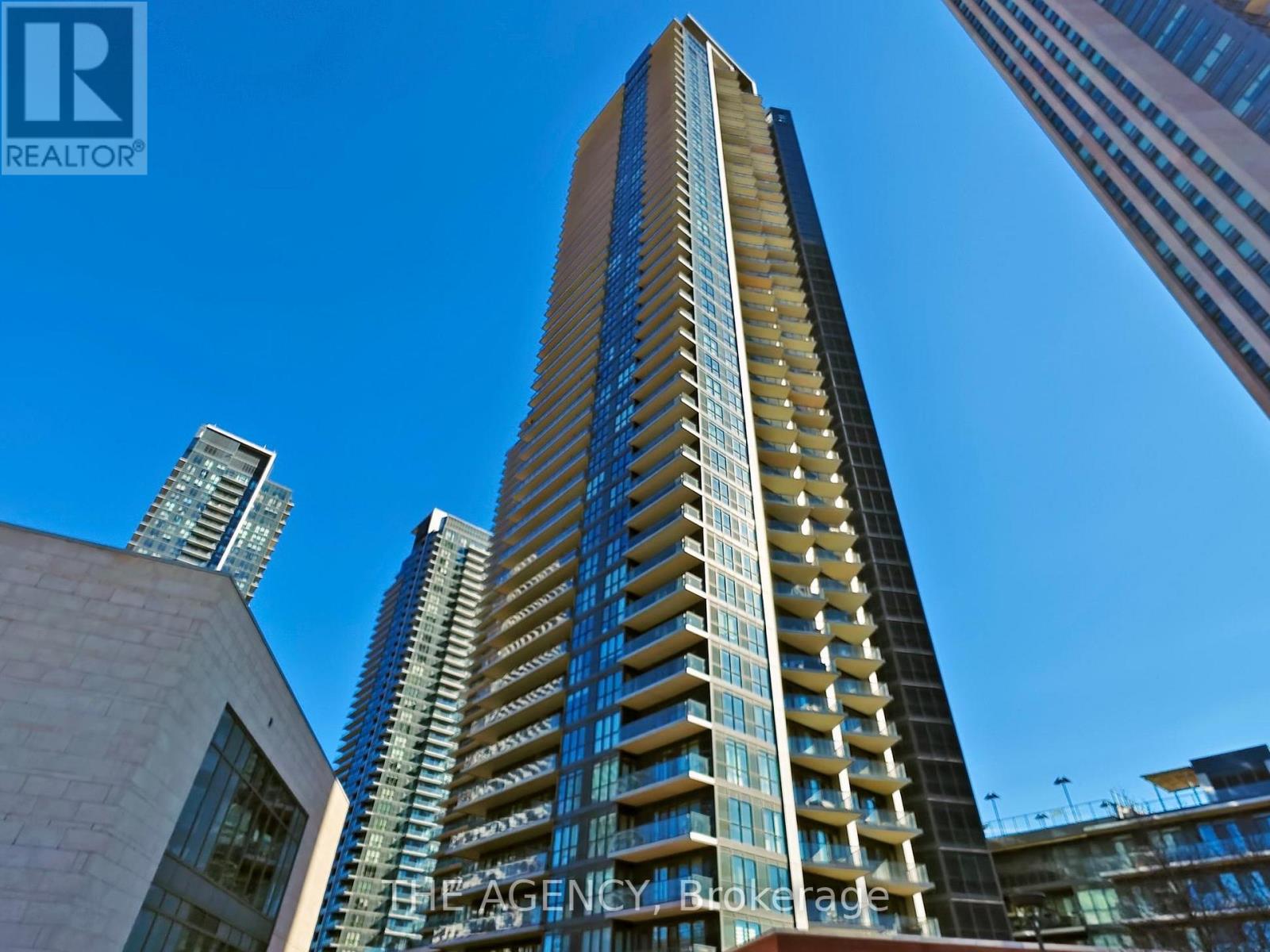 803 - 10 Parklawn Road, Toronto, Ontario  M8Y 3H8 - Photo 1 - W13042466