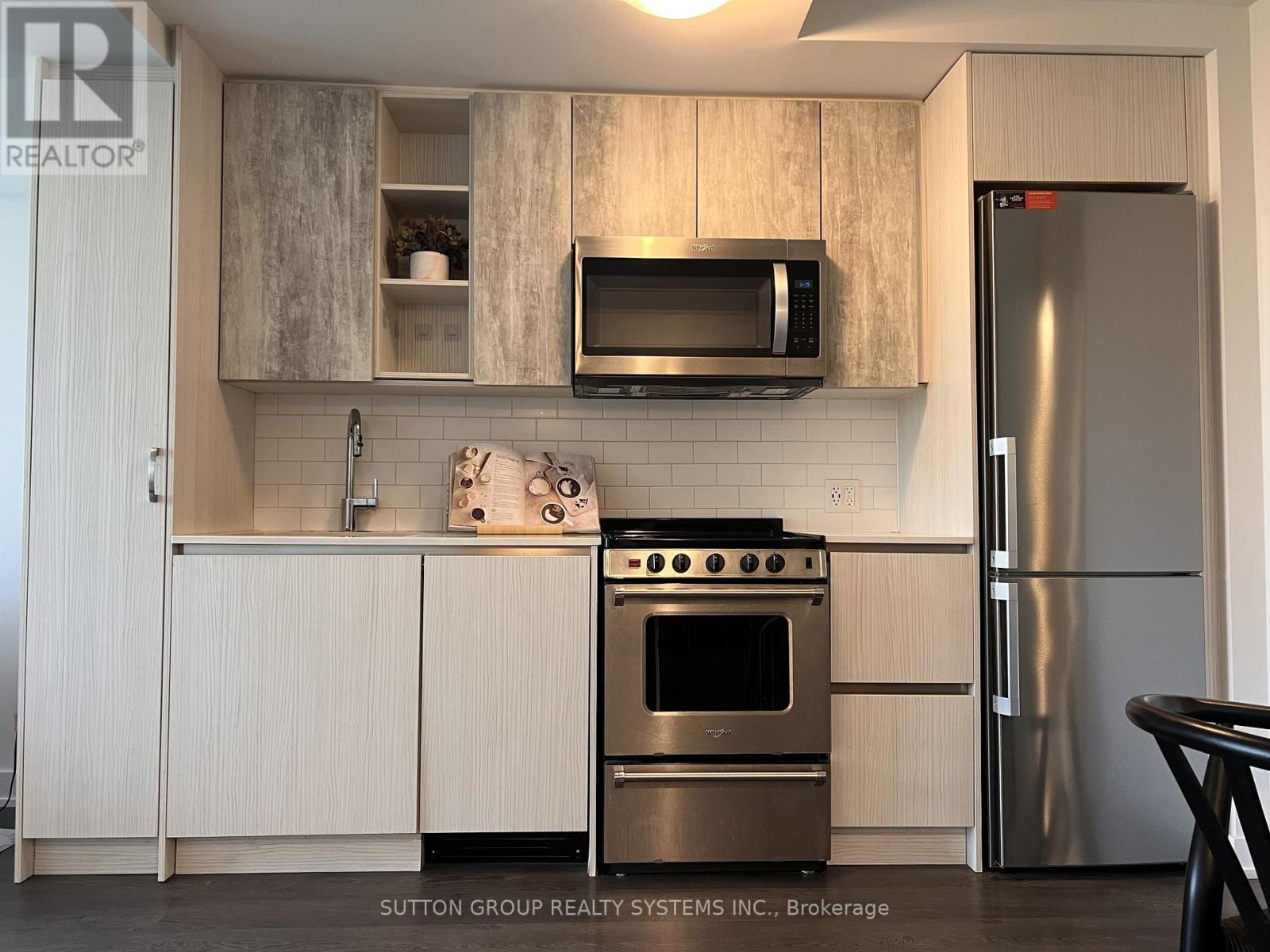 317 - 251 Manitoba Street, Toronto, Ontario  M8Y 0C7 - Photo 2 - W13042480