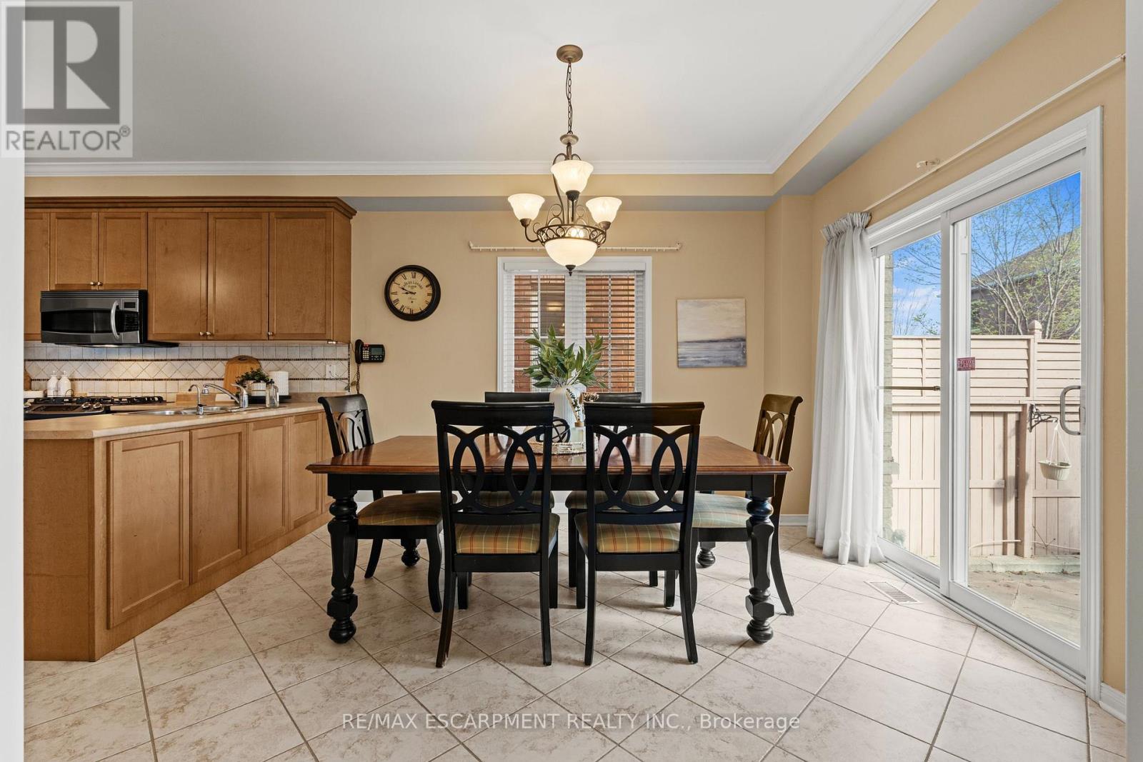 200 Miller Drive, Halton Hills, Ontario  L7G 6N3 - Photo 16 - W13042490