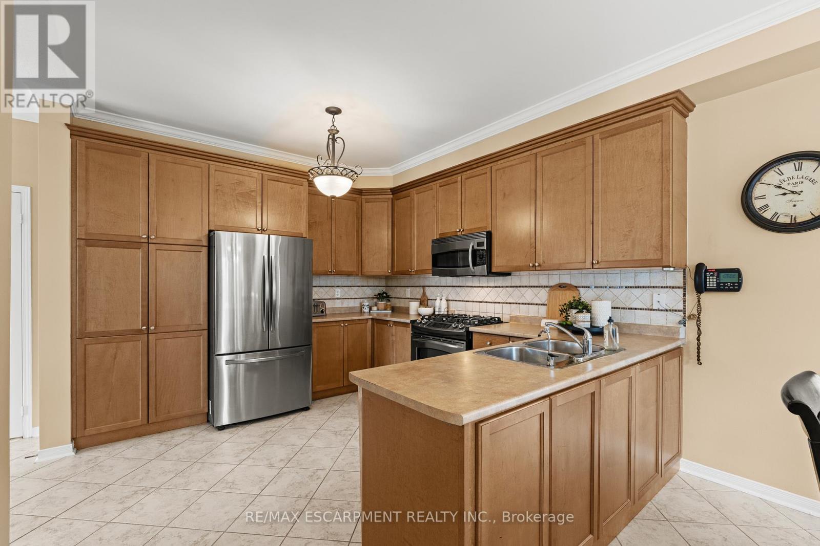 200 Miller Drive, Halton Hills, Ontario  L7G 6N3 - Photo 17 - W13042490