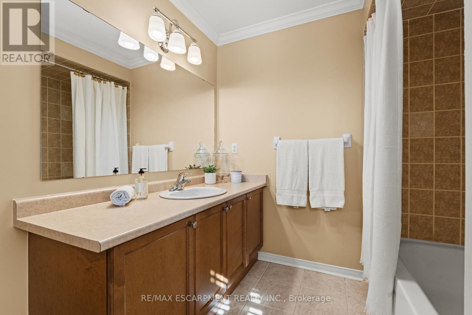 200 Miller Drive, Halton Hills, Ontario  L7G 6N3 - Photo 28 - W13042490