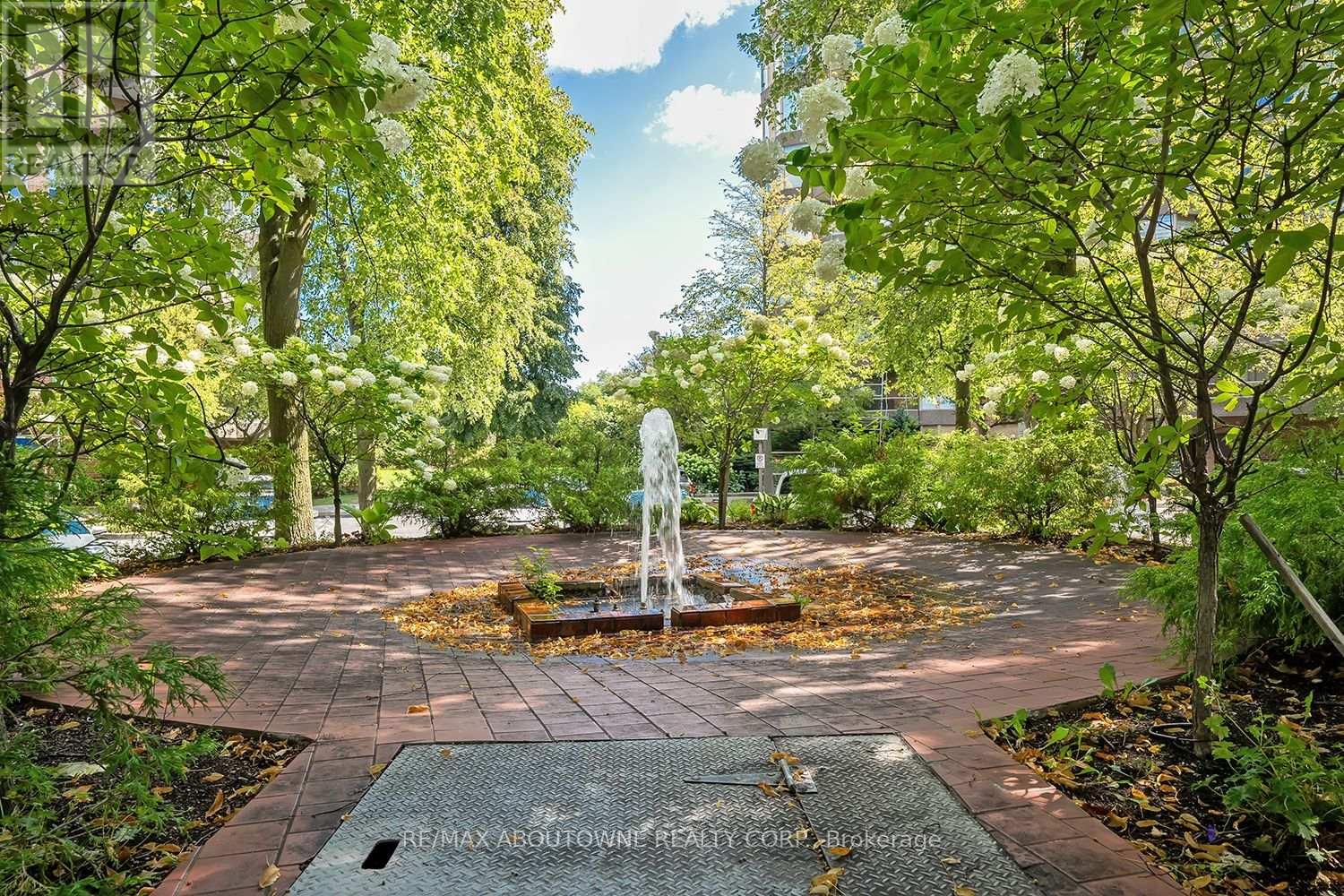 706 - 1901 Pilgrims Way, Oakville, Ontario  L6M 2W9 - Photo 3 - W13042544