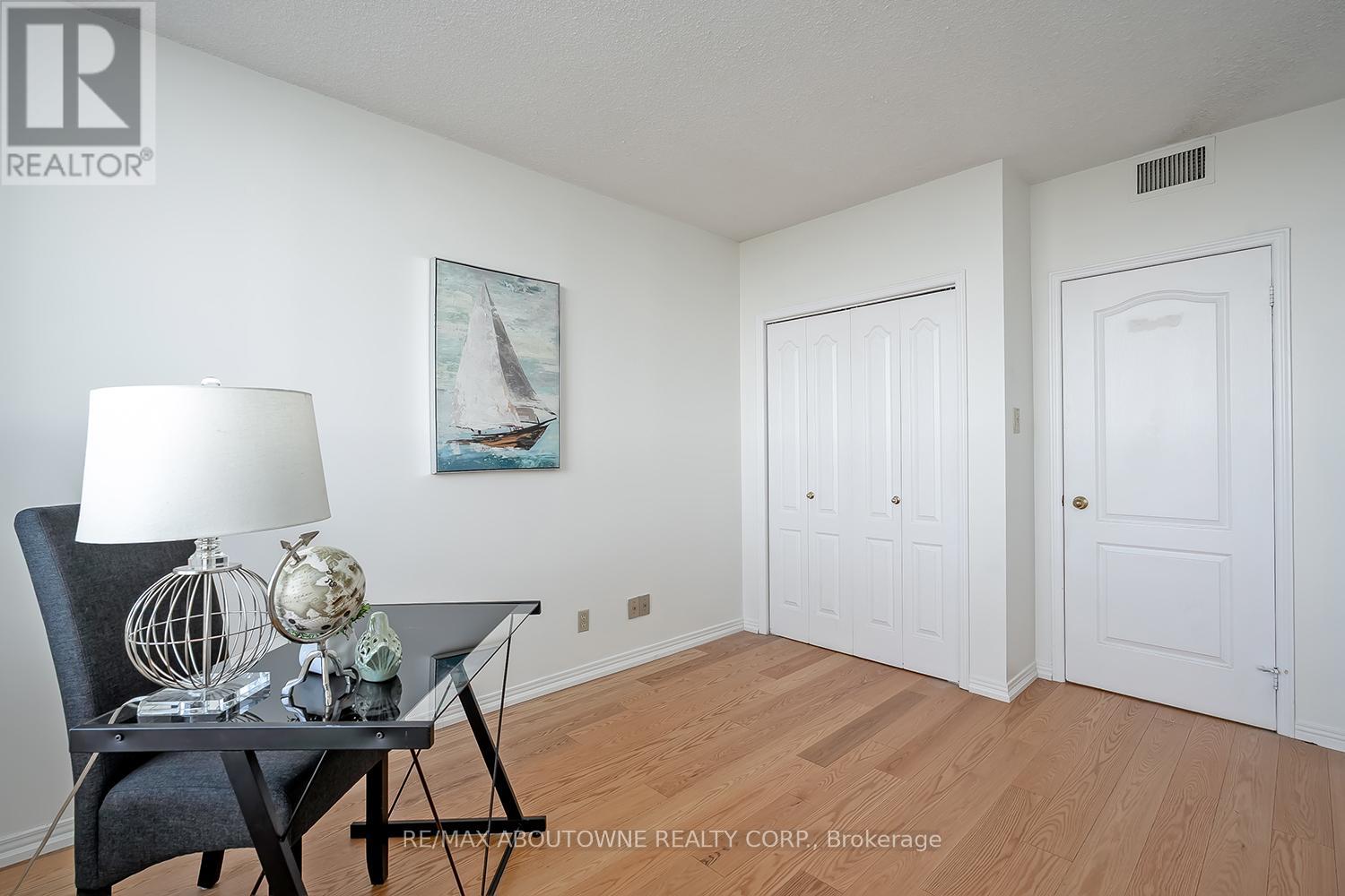 706 - 1901 Pilgrims Way, Oakville, Ontario  L6M 2W9 - Photo 34 - W13042544