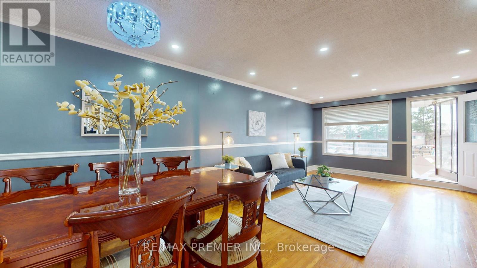 258 Grandravine Drive, Toronto, Ontario  M3N 1J3 - Photo 15 - W13042554