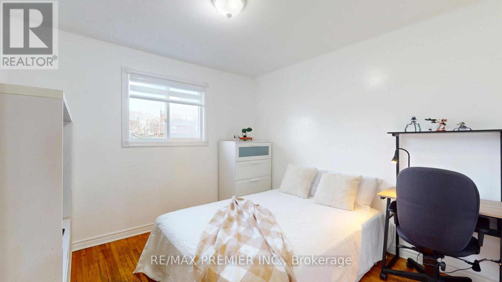 258 Grandravine Drive, Toronto, Ontario  M3N 1J3 - Photo 18 - W13042554