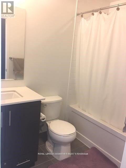 2208 - 360 Square One Drive, Mississauga, Ontario  L5B 0G7 - Photo 15 - W13042562