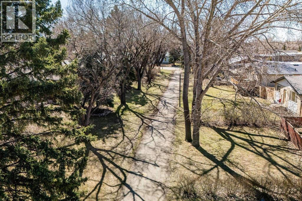 3030 31a Street SE, Calgary, Alberta  T2B 0S9 - Photo 35 - A2303930