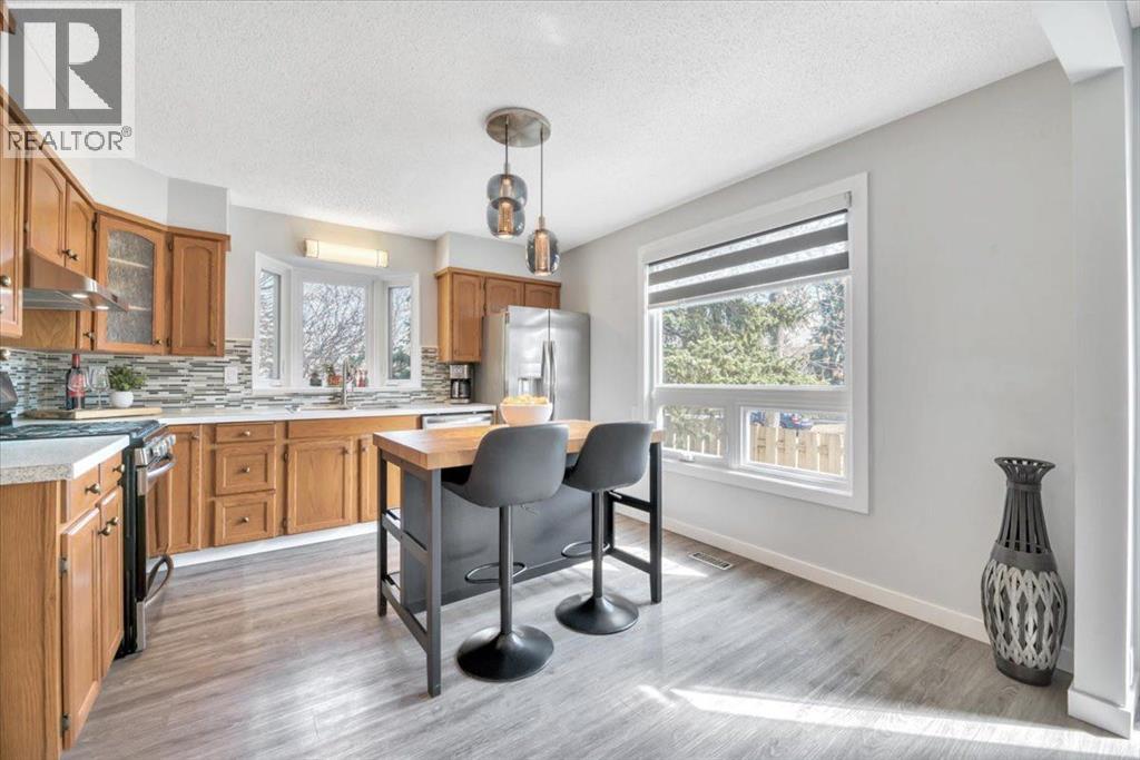 12336 Woodview Road SW, Calgary, Alberta  T2W 2Y6 - Photo 14 - A2304542