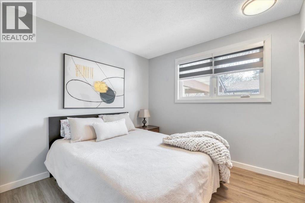 12336 Woodview Road SW, Calgary, Alberta  T2W 2Y6 - Photo 17 - A2304542