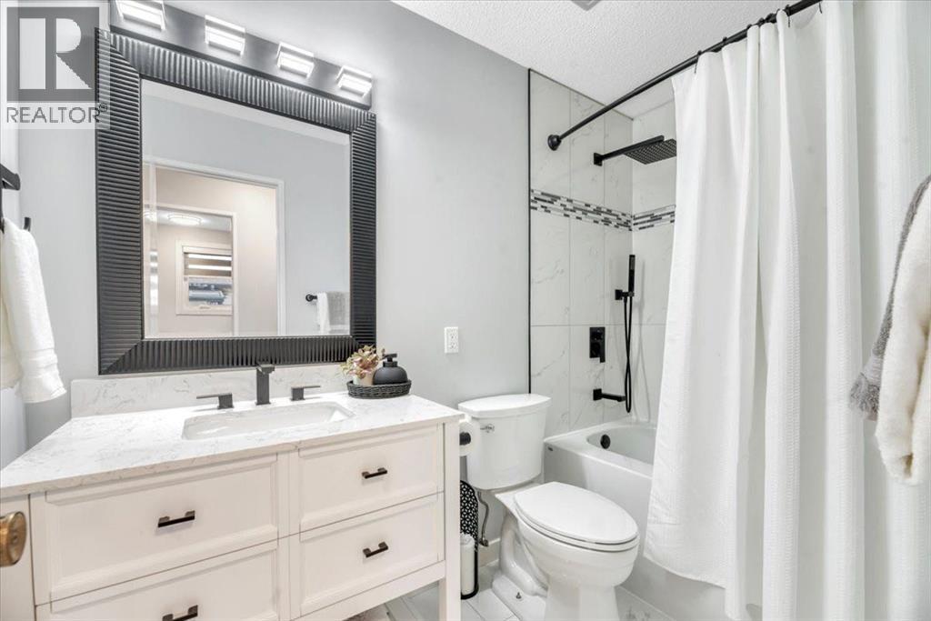 12336 Woodview Road SW, Calgary, Alberta  T2W 2Y6 - Photo 16 - A2304542