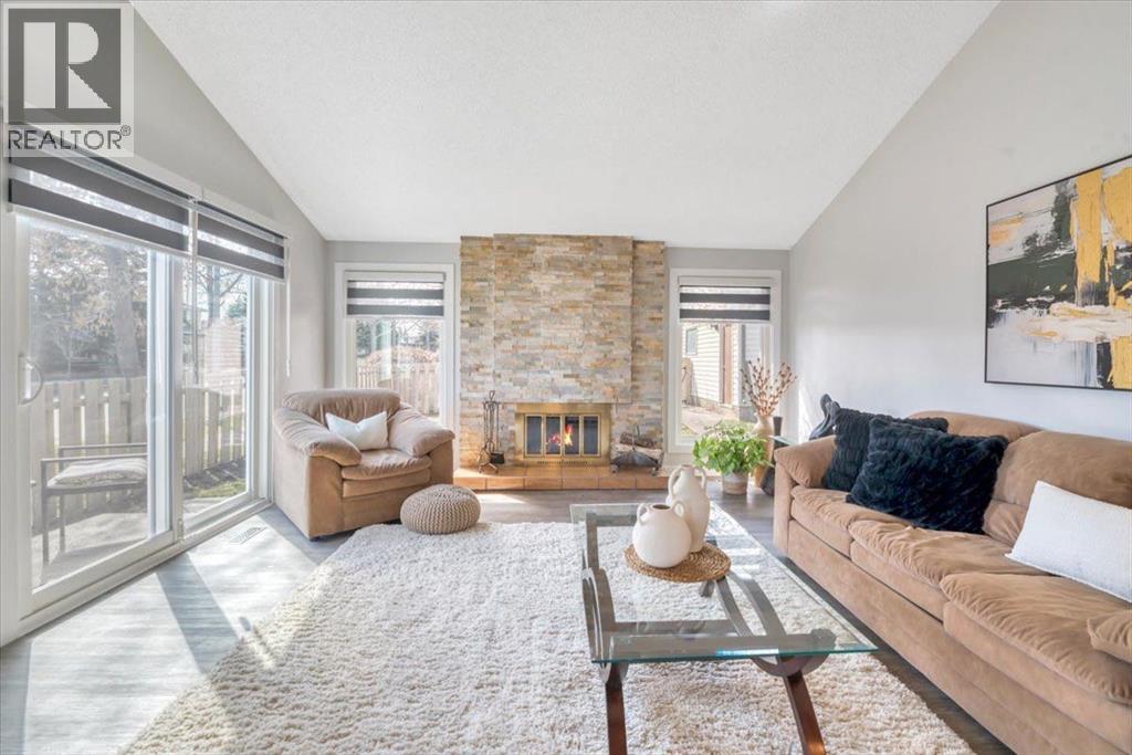 12336 Woodview Road SW, Calgary, Alberta  T2W 2Y6 - Photo 6 - A2304542