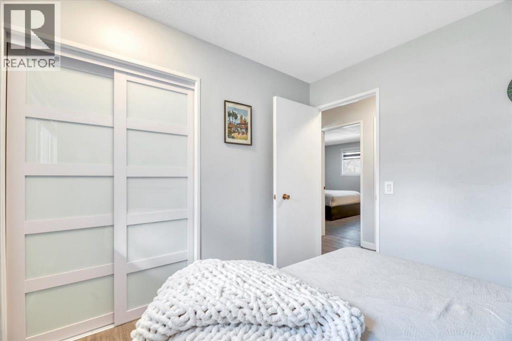 12336 Woodview Road SW, Calgary, Alberta  T2W 2Y6 - Photo 18 - A2304542