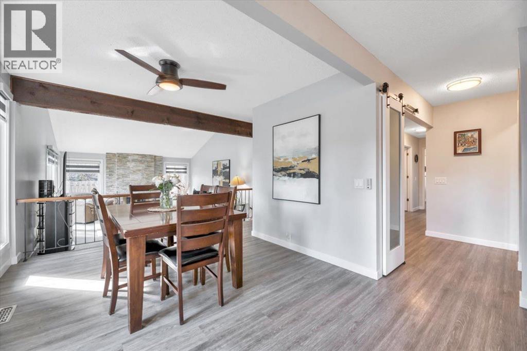 12336 Woodview Road SW, Calgary, Alberta  T2W 2Y6 - Photo 11 - A2304542