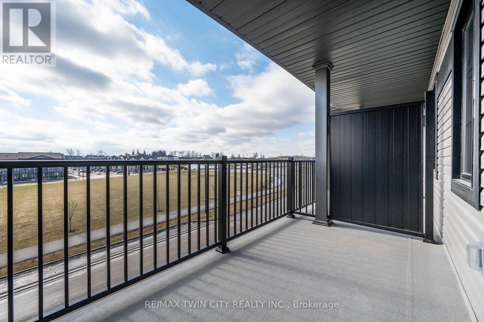 8 Oat Lane, Kitchener, Ontario  N2R 0T1 - Photo 19 - X13042500