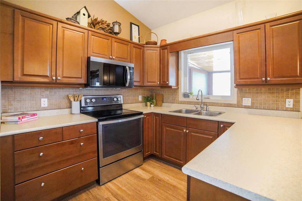 442 Croteau Street, St Pierre-Jolys, Manitoba  R0A 1V0 - Photo 10 - 202608248