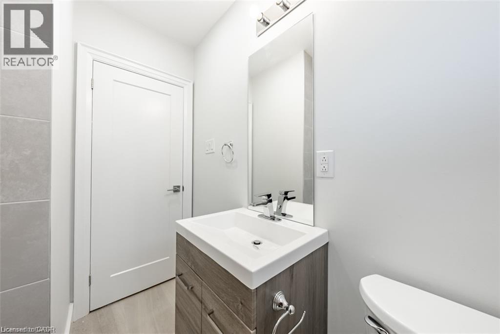 172 Fennell Avenue E Unit# Upper, Hamilton, Ontario  L9A 1S3 - Photo 24 - 40824089