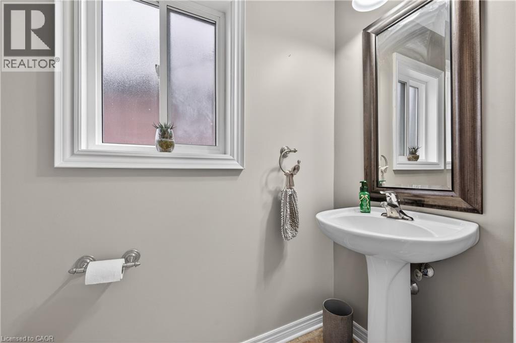 4071 Bush Crescent, Beamsville, Ontario  L3J 0G7 - Photo 17 - 40824037