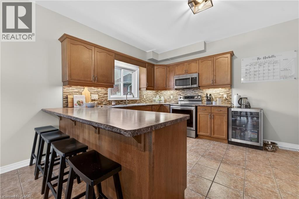 4071 Bush Crescent, Beamsville, Ontario  L3J 0G7 - Photo 5 - 40824037