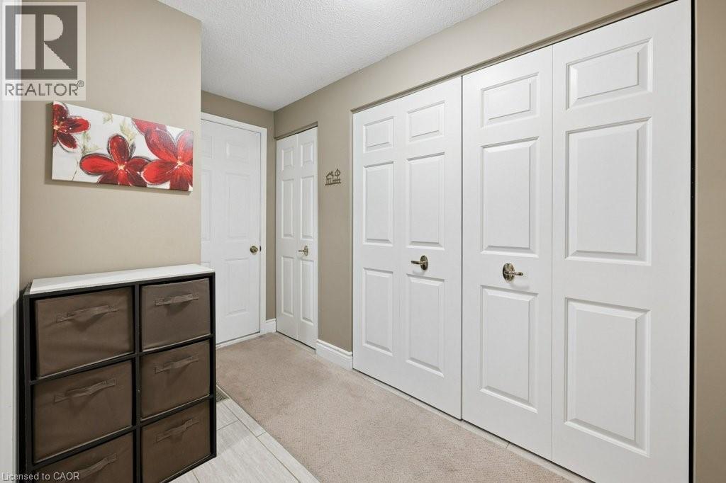 517 Westfield Drive, Waterloo, Ontario  N2T 2C7 - Photo 10 - 40824018