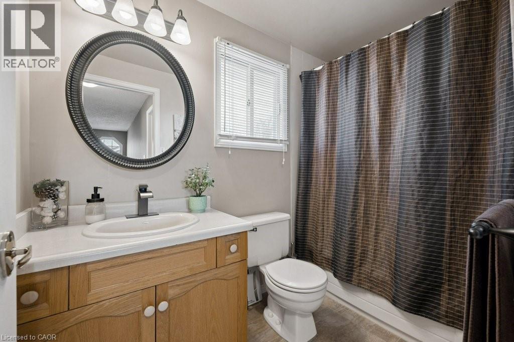 517 Westfield Drive, Waterloo, Ontario  N2T 2C7 - Photo 34 - 40824018