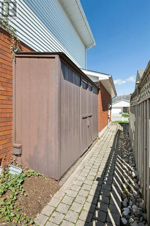 517 Westfield Drive, Waterloo, Ontario  N2T 2C7 - Photo 44 - 40824018