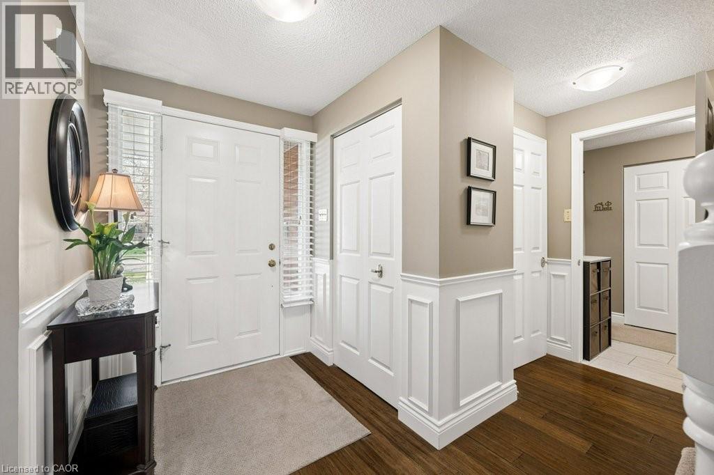 517 Westfield Drive, Waterloo, Ontario  N2T 2C7 - Photo 6 - 40824018