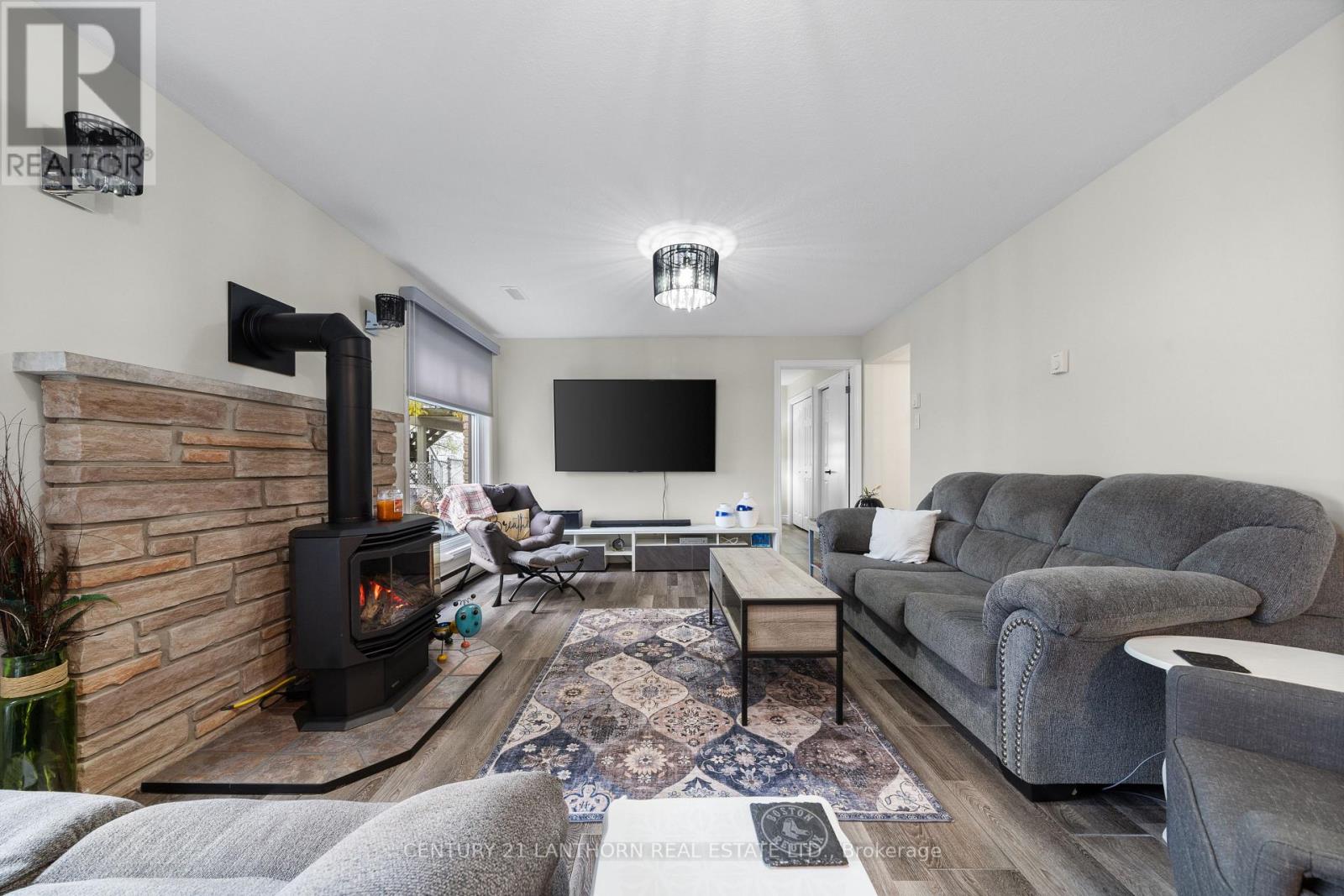 212 Main Street, Deseronto, Ontario  K0K 1X0 - Photo 17 - X13042662