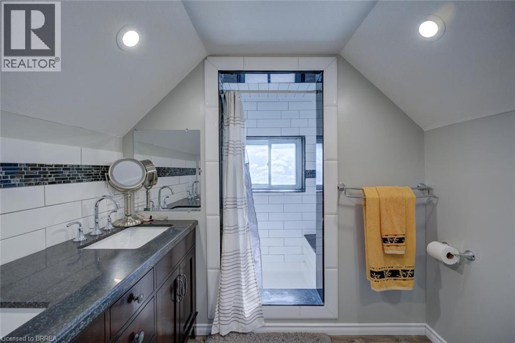 214 Grand Street, Brantford, Ontario  N3R 4C3 - Photo 32 - 40806418