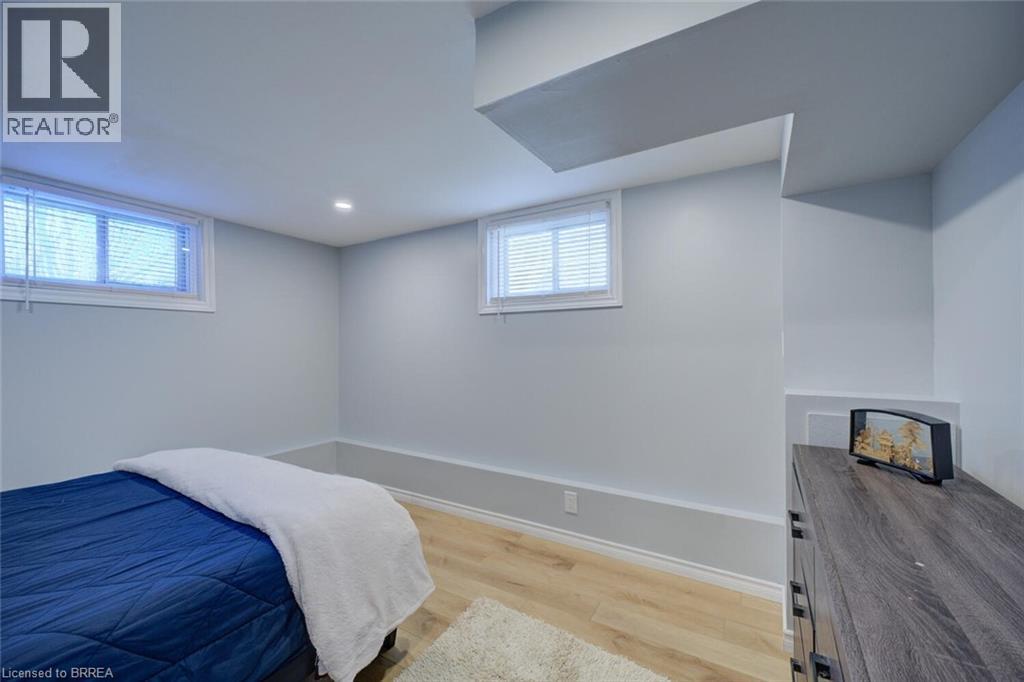 214 Grand Street, Brantford, Ontario  N3R 4C3 - Photo 39 - 40806418