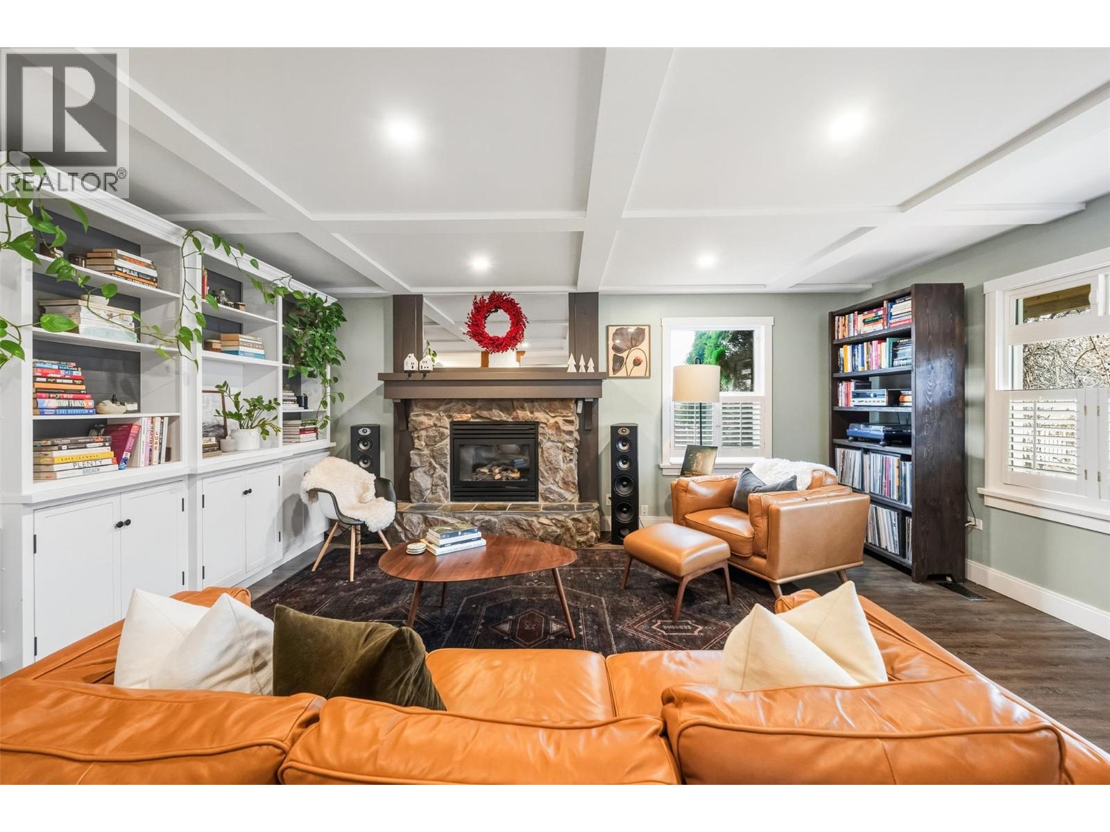 1273 Killarney Street, Penticton, British Columbia  V2A 4R3 - Photo 3 - 10370095