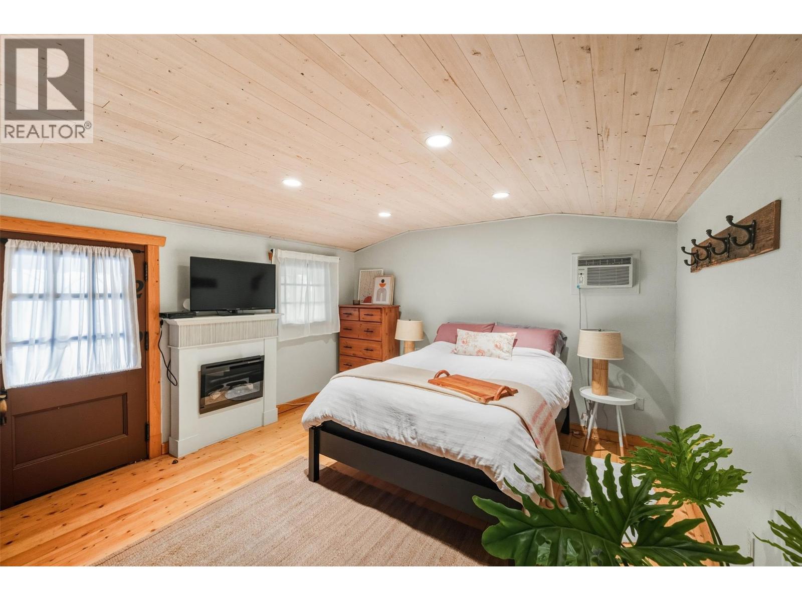 1273 Killarney Street, Penticton, British Columbia  V2A 4R3 - Photo 37 - 10370095