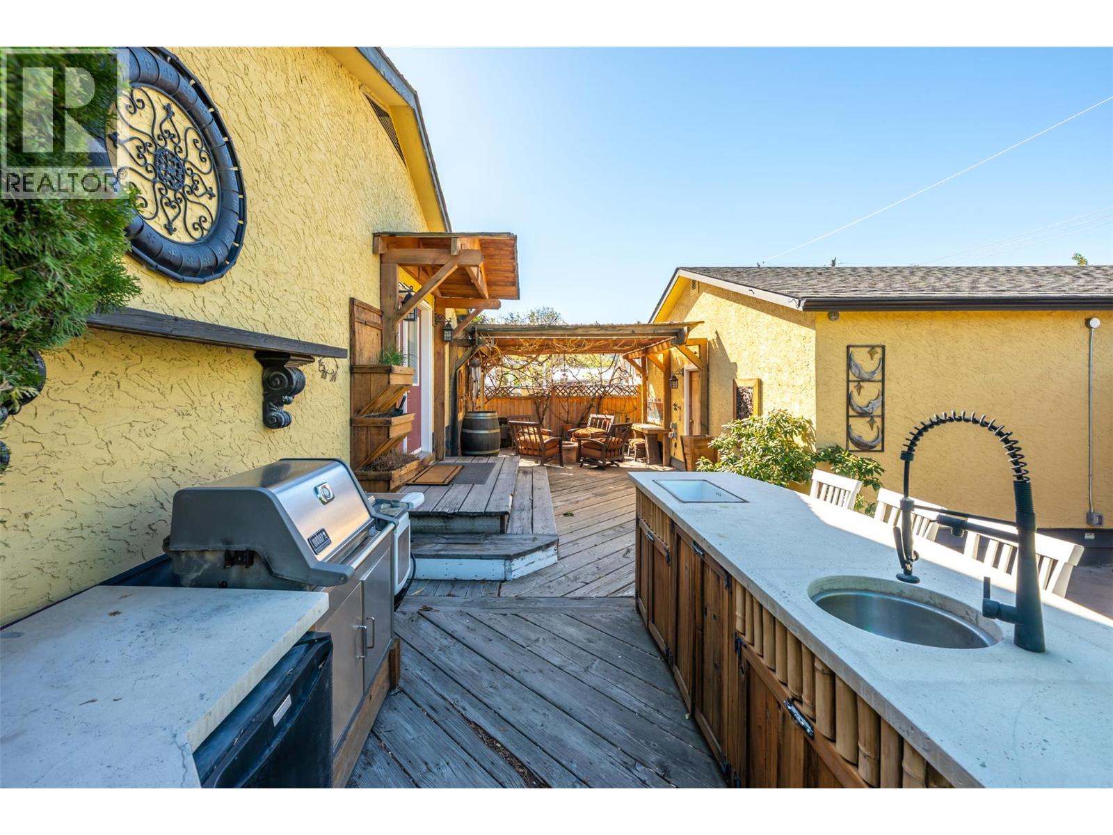 1273 Killarney Street, Penticton, British Columbia  V2A 4R3 - Photo 64 - 10370095