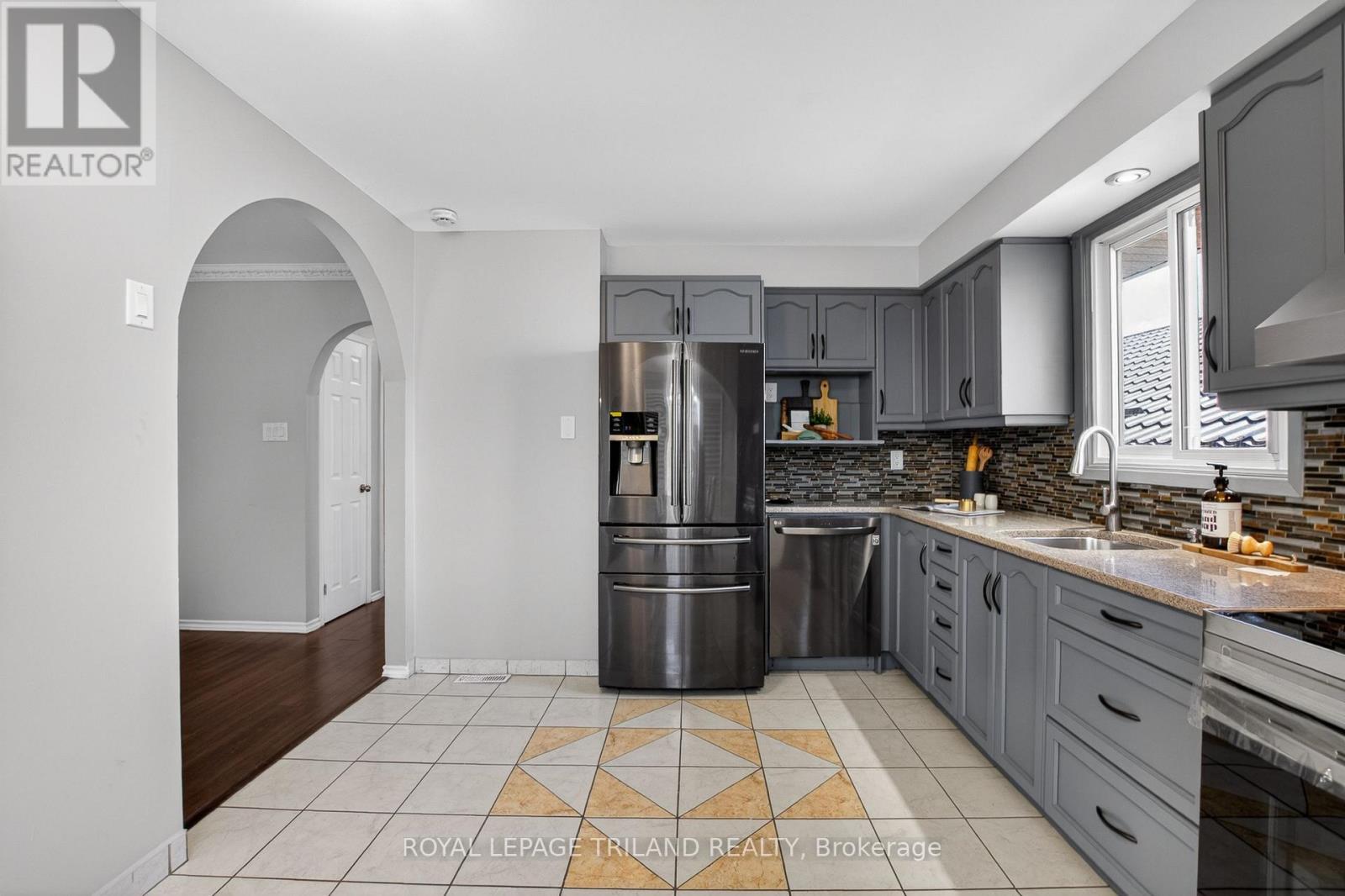 58 Beechmount Crescent, London South, Ontario  N6E 2J4 - Photo 17 - X13042600