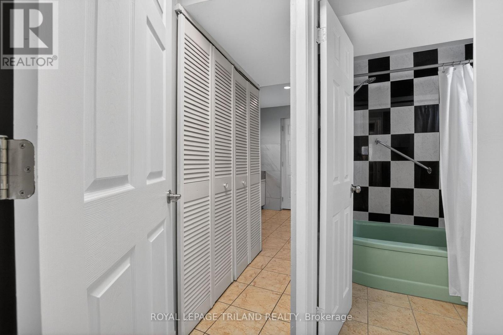 58 Beechmount Crescent, London South, Ontario  N6E 2J4 - Photo 29 - X13042600