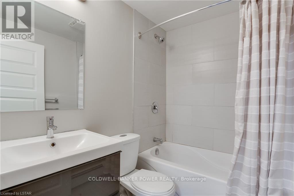 4 - 45 Tecumseh Avenue W, London South, Ontario  N6J 1K8 - Photo 6 - X13042626