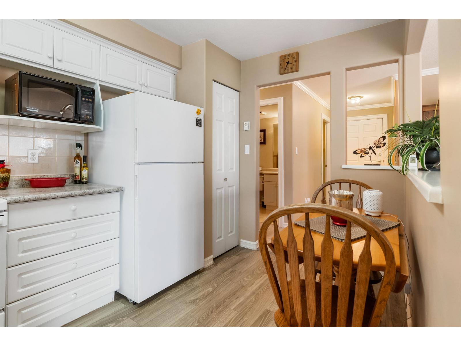 204 2772 Clearbrook Road, Abbotsford, British Columbia  V2T 6N6 - Photo 11 - R3115212