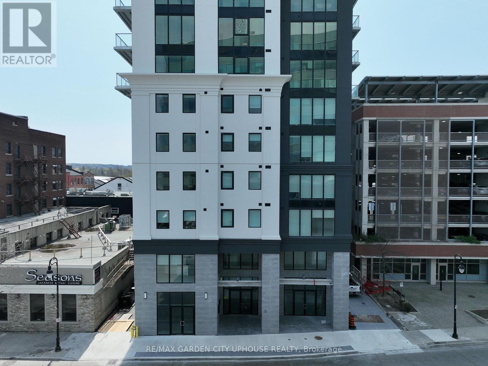 910 - 57 CARLISLE STREET, St. Catharines, Ontario