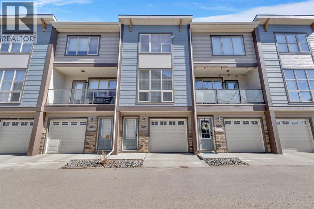 304, 125 Caribou Crescent, Red Deer, Alberta  T2P 0P5 - Photo 2 - A2294993