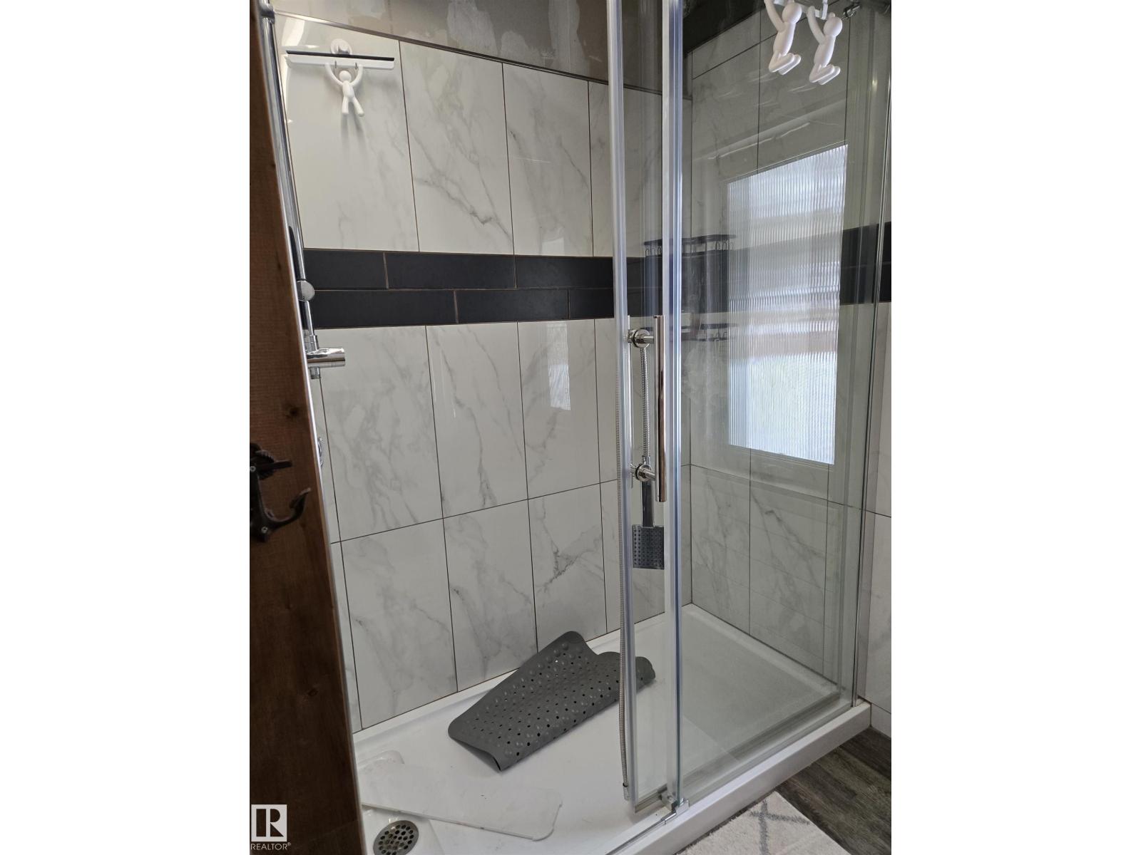 5 Conifer Cr, Rural Lac Ste. Anne County, Alberta  T0E 0V0 - Photo 23 - E4480421