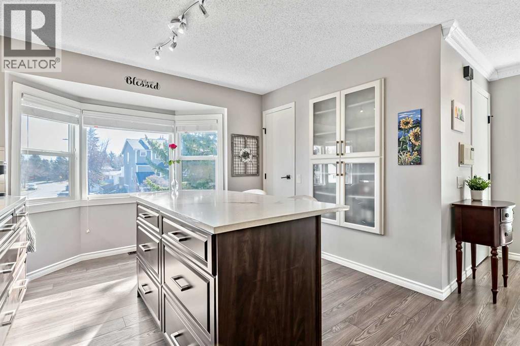 139 Woodglen Grove Sw, Calgary, Alberta  T2W 4J9 - Photo 14 - A2304210