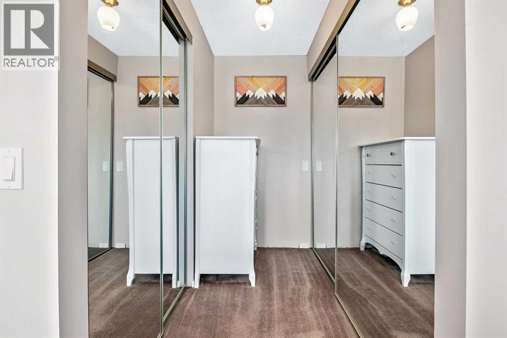 139 Woodglen Grove Sw, Calgary, Alberta  T2W 4J9 - Photo 21 - A2304210