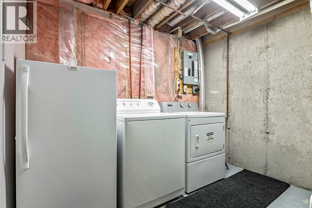 139 Woodglen Grove Sw, Calgary, Alberta  T2W 4J9 - Photo 26 - A2304210