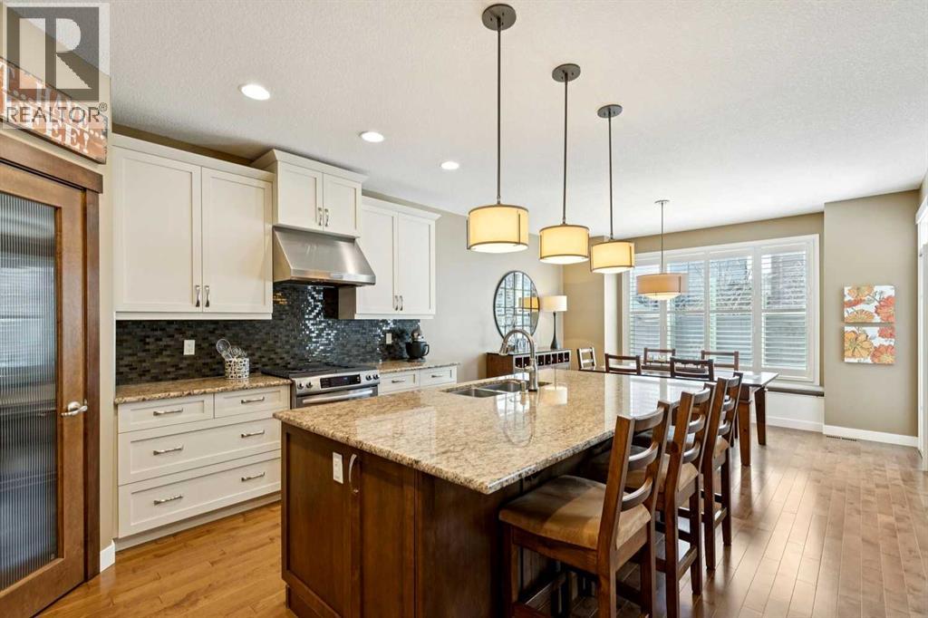 325 Evanspark Circle Nw, Calgary, Alberta  T3P 0A6 - Photo 9 - A2304243