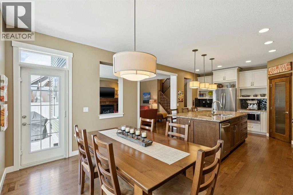 325 Evanspark Circle Nw, Calgary, Alberta  T3P 0A6 - Photo 12 - A2304243