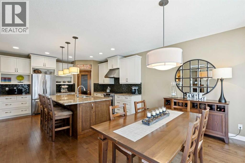 325 Evanspark Circle Nw, Calgary, Alberta  T3P 0A6 - Photo 10 - A2304243