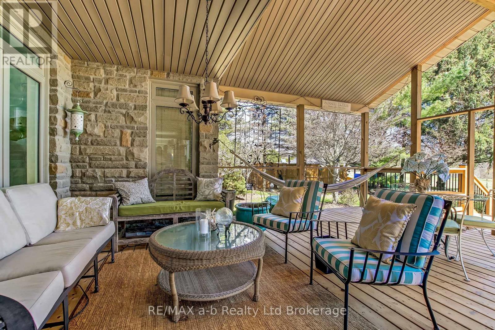 15 Otterview Drive, Norwich, Ontario  N0J 1R0 - Photo 8 - X12870016