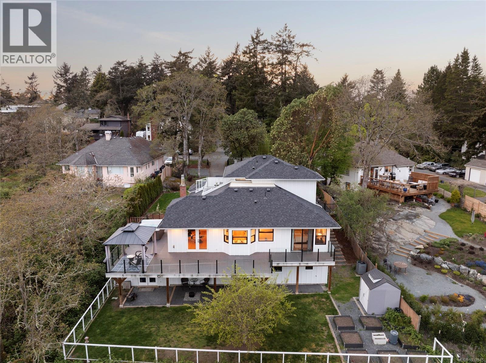 77 View Royal Ave, View Royal, British Columbia  V9B 1A6 - Photo 53 - 1032845