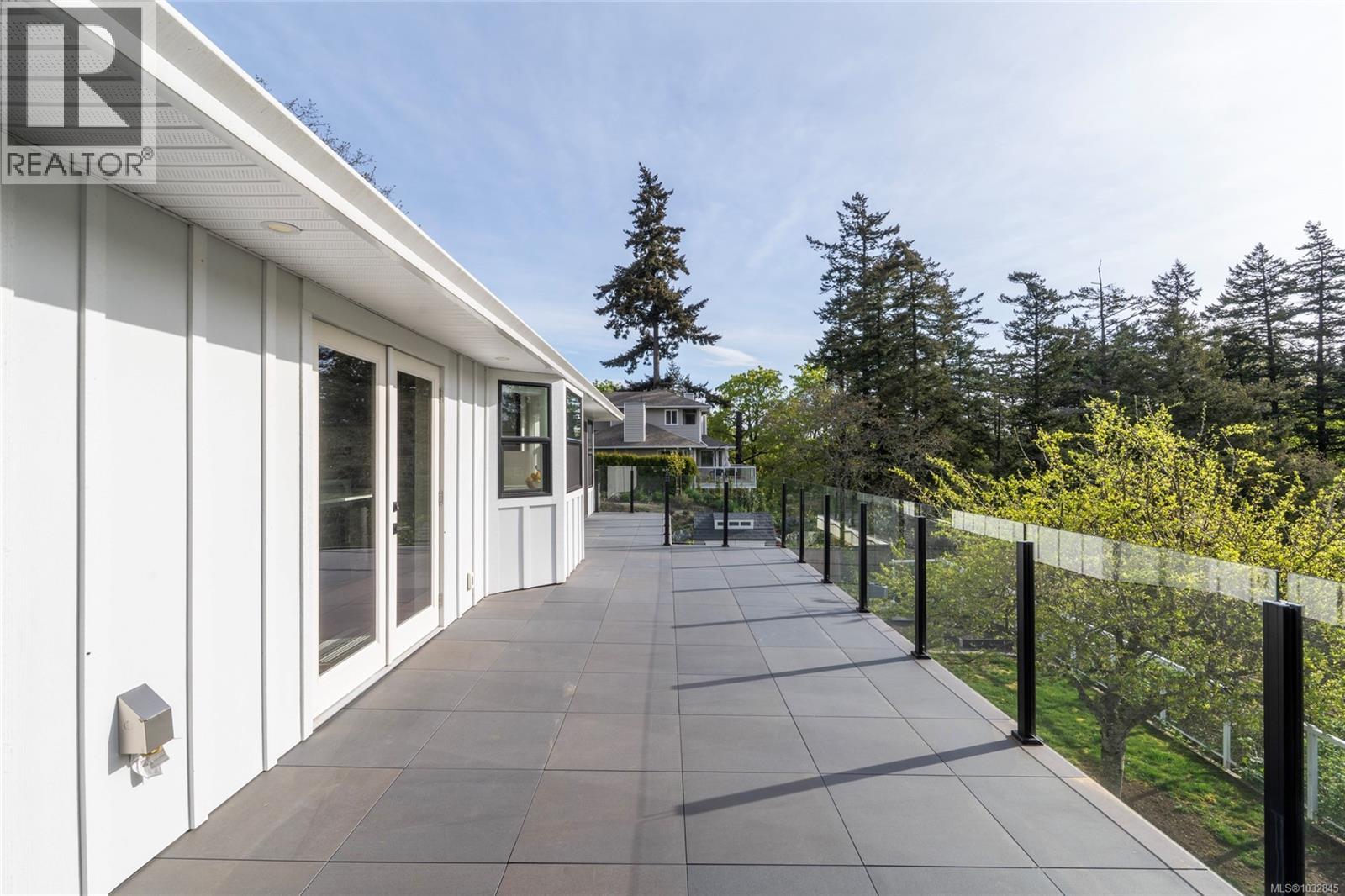 77 View Royal Ave, View Royal, British Columbia  V9B 1A6 - Photo 16 - 1032845